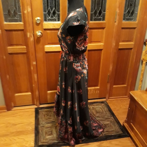 SOLD Black Boho Dress - Picture 4 of 6